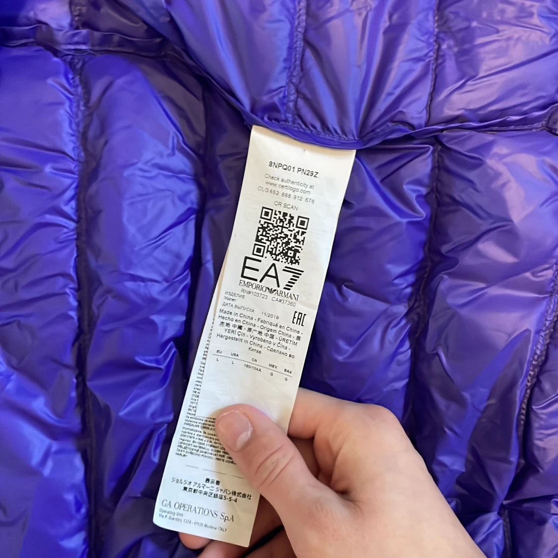 Lila dunväst från EA7 - 2