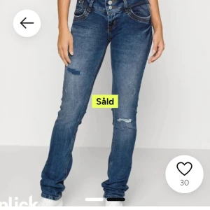 LTB JEANS!!💓 - Snygga blå jeans med slitningar från ltb. (Lånad bild därför står de såld!) 