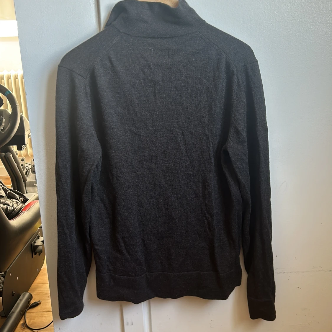 Mörkgrå merinoulltröja från These Glory Days - 1