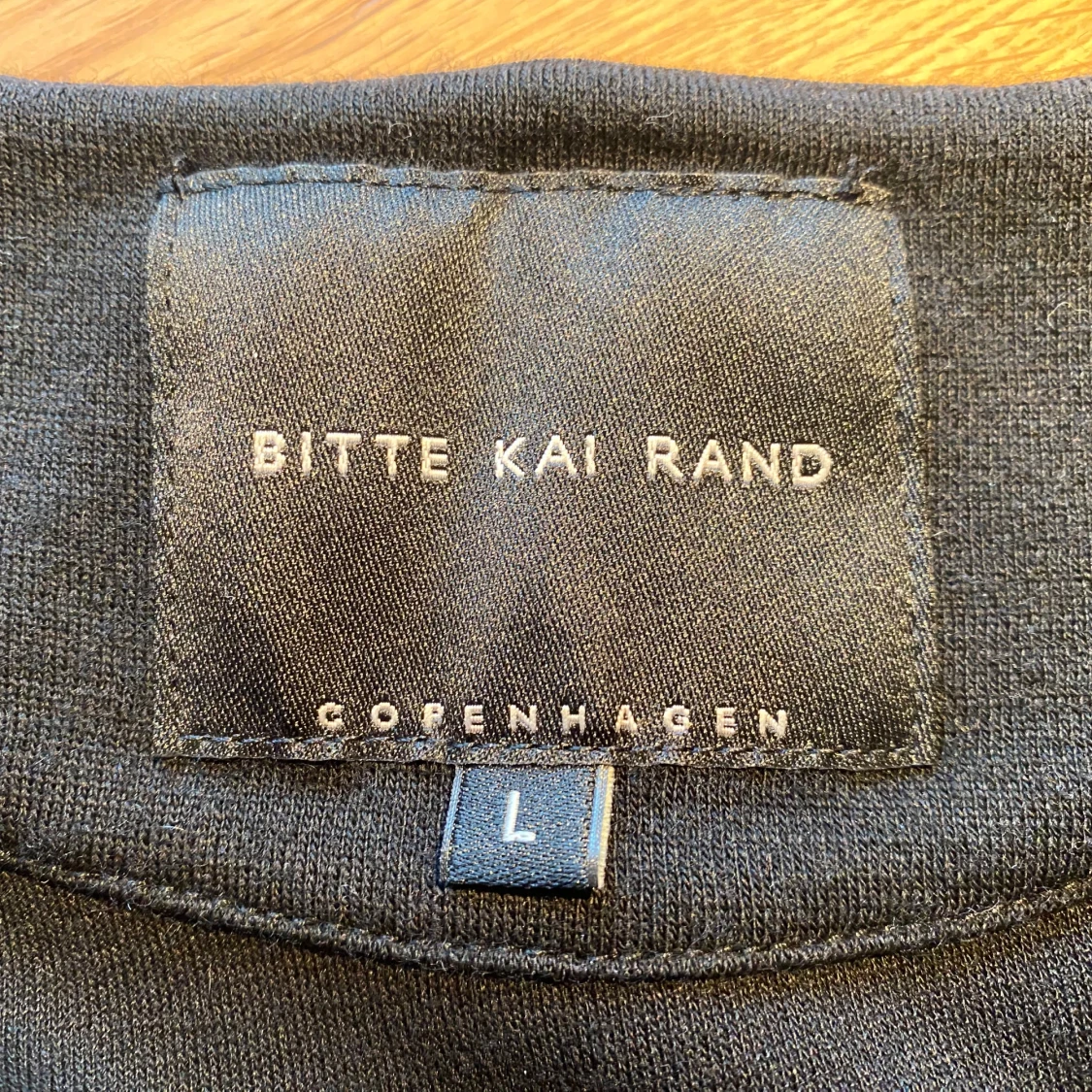 Svart kofta från Bitte Kai Rand strl L - 3