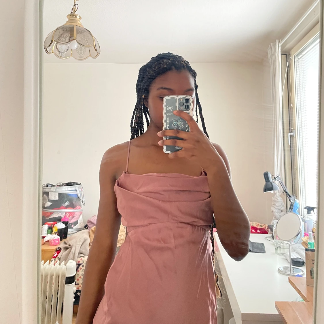 Rosa axelbandslös klänning, balklänning. - 2