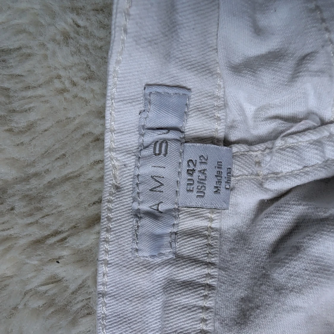 Vit jeanskjol från Amisu, strl 42 - 2