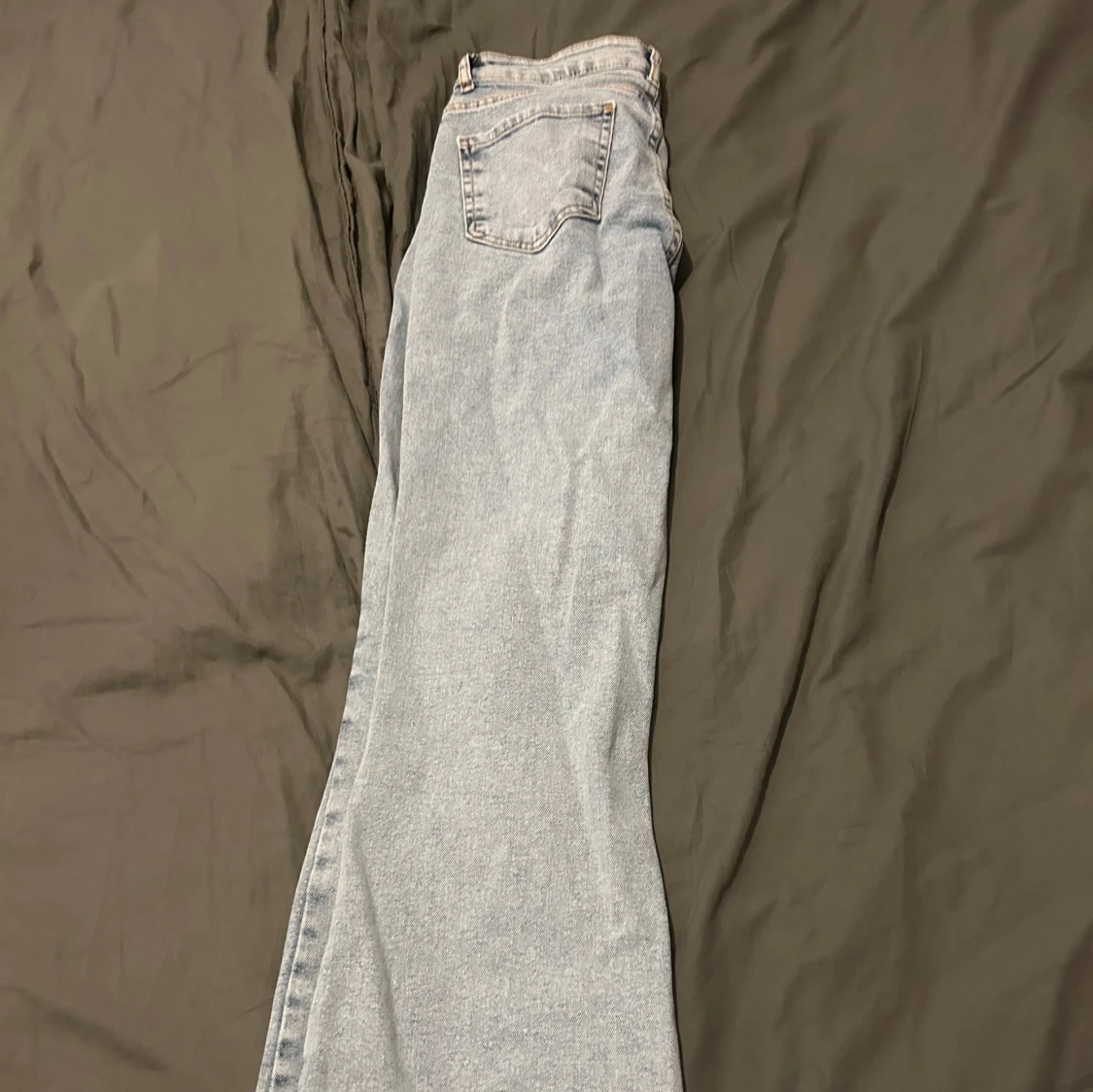 Ljusblåa bootcut jeans - 1