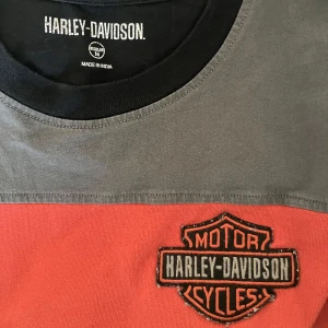 Harley-Davidson t-shirt - Cool tröja med Harley Davidson-tryck