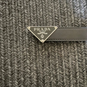 Prada bälte - Prada skin bälte.