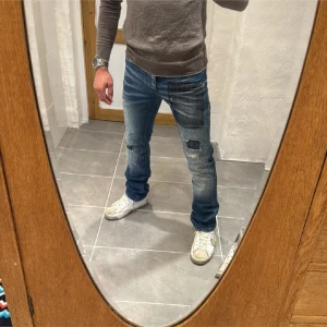 Jack & Jones jeans  - Ett par snygga jeans från Jack & Jones i storlek W28 L32