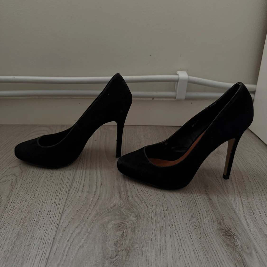 Svarta pumps från Atmosphere - 1