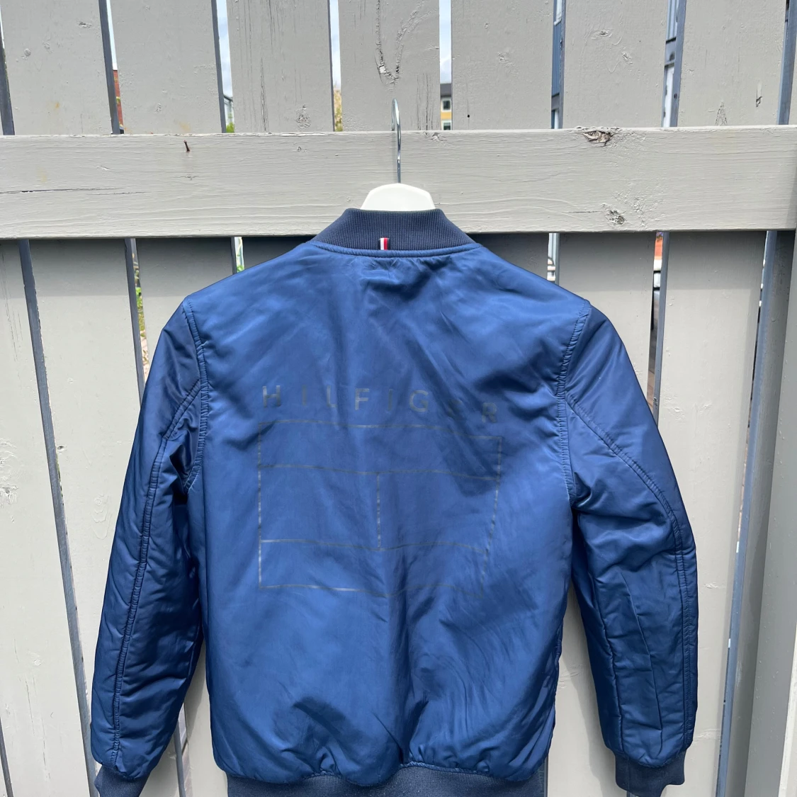 Reversible bomberjacka från Tommy Hilfiger - 1