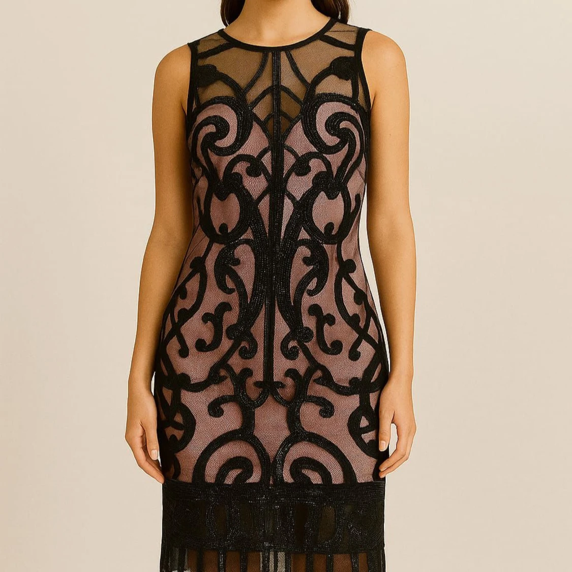 Svart spetsklänning från Fervente