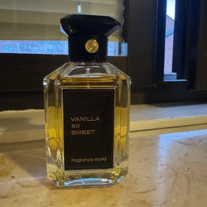 Vanilla So Sweet parfym - Passade inte mig. Se bild för mängd! 