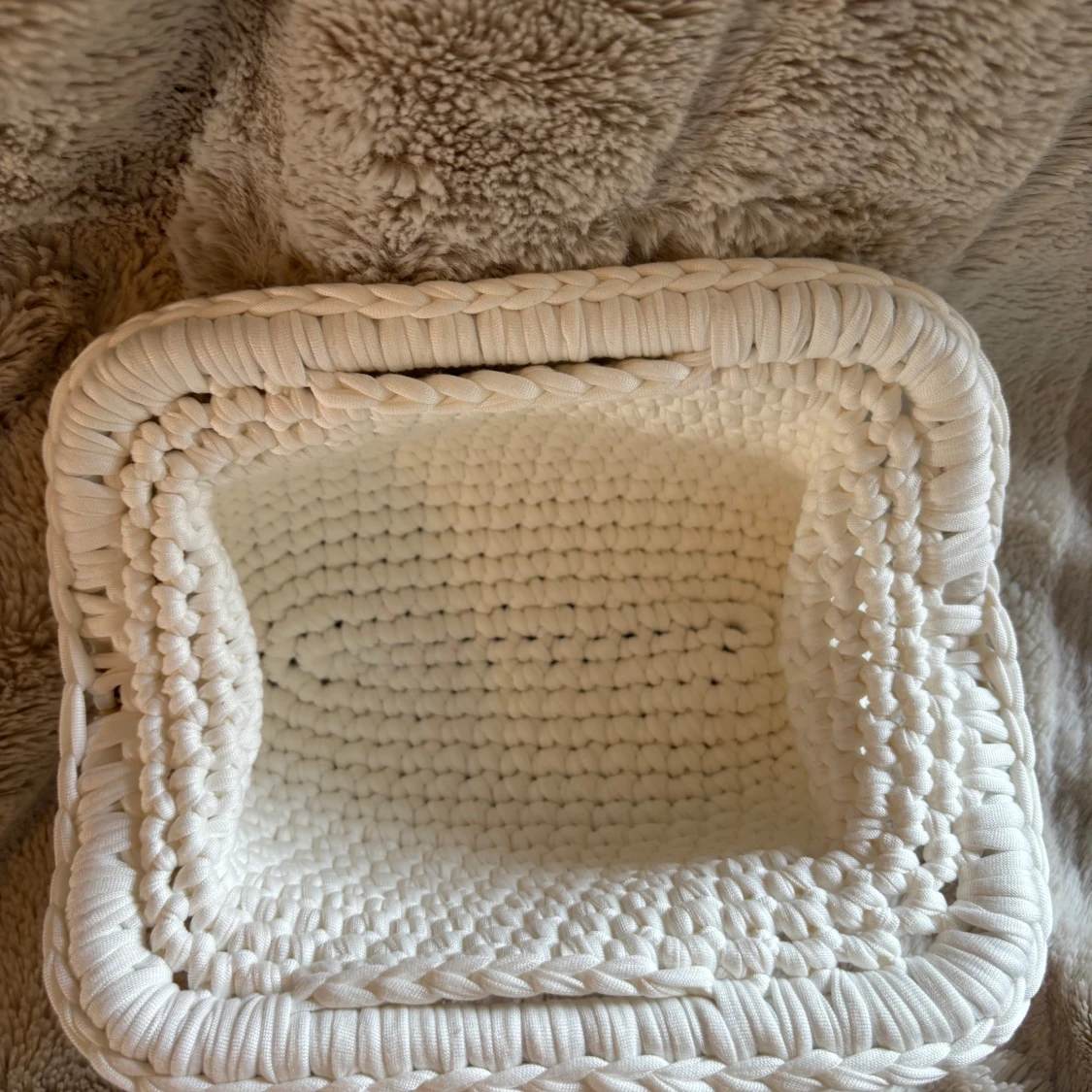 Vit handvirkad väska/clutch! - 3