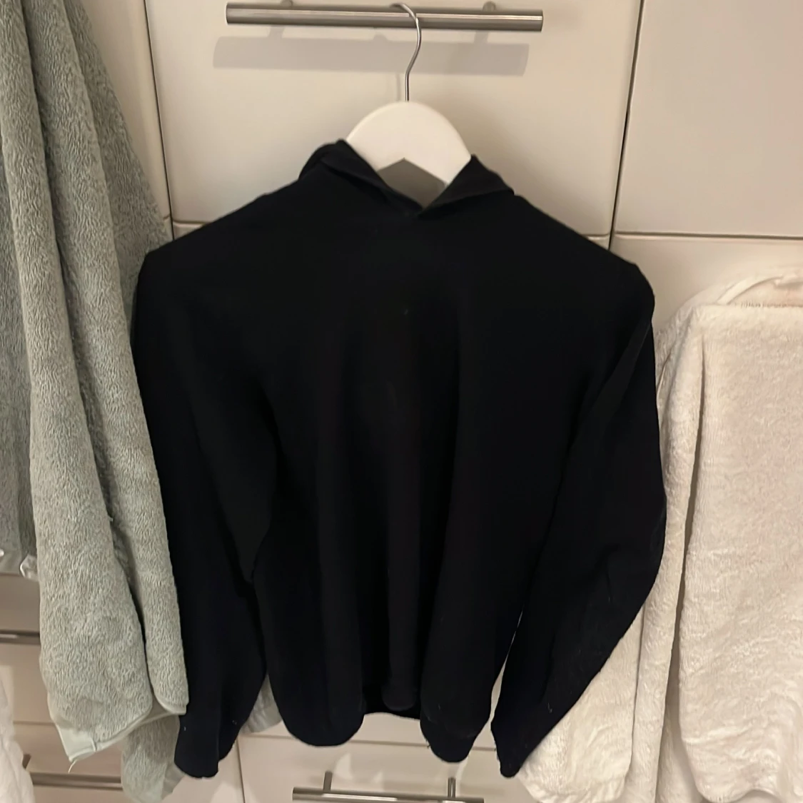 Marin blå kashmir hoodie - 2