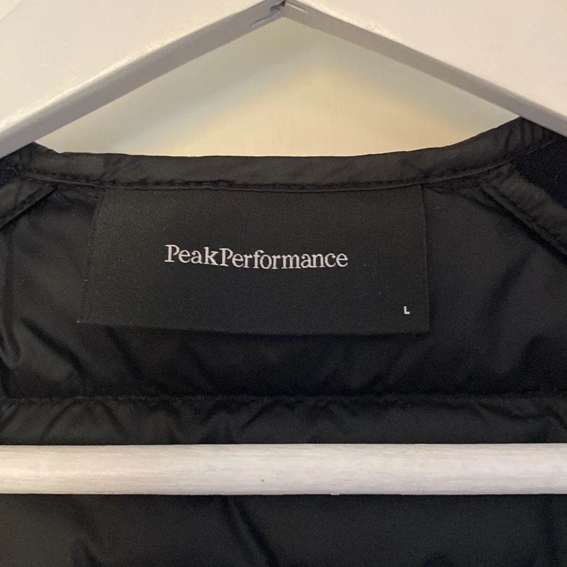 Svart jacka från Peak Performance - 2