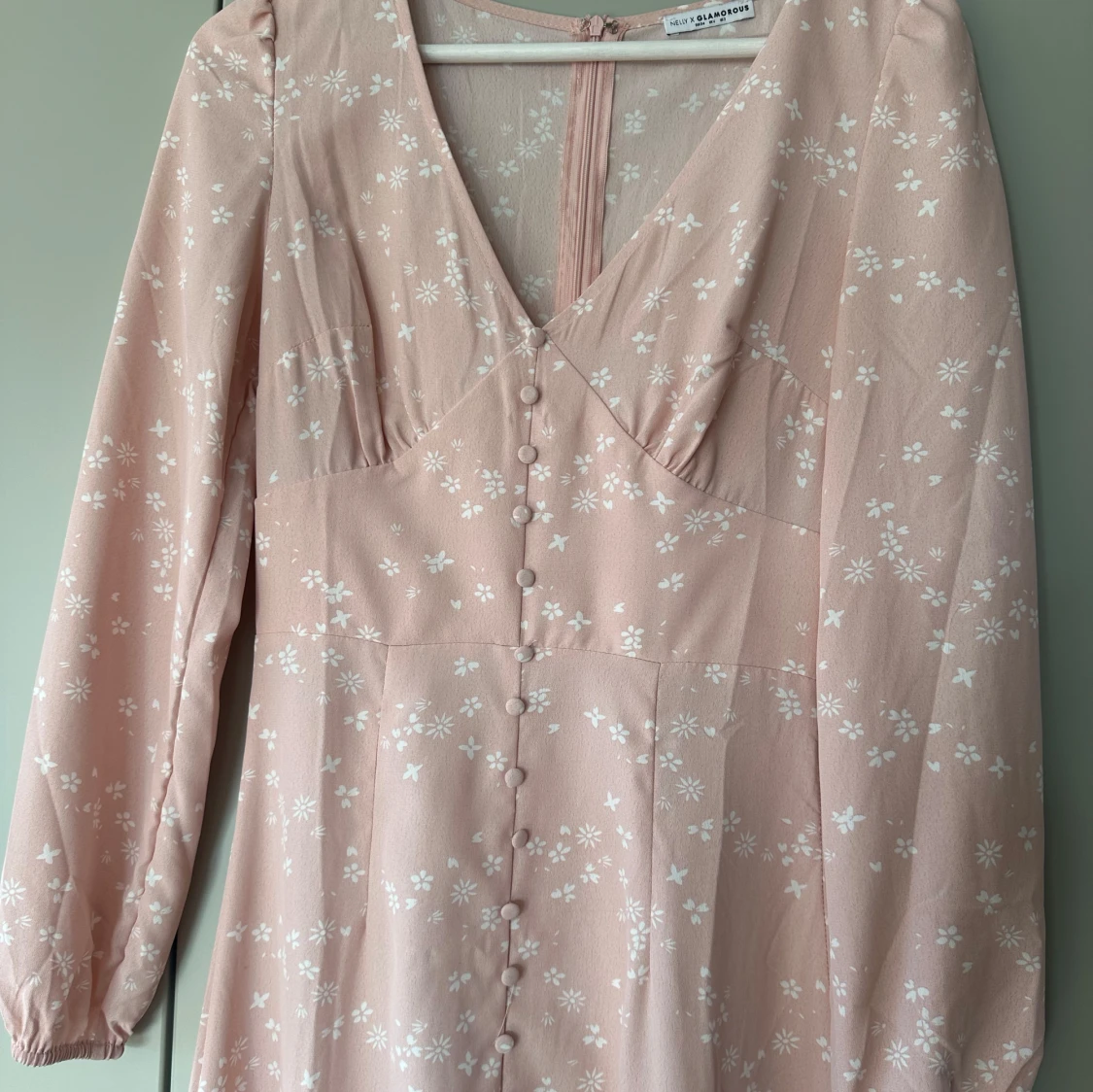 Rosa klänning från Nelly - 1