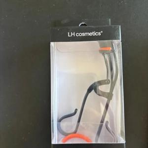 Lh cosmetics ögonfransböjare  - Helt oanvänd ögonfransböjare från lh cosmetics 