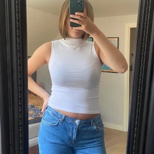 Linne/topp från Zara - Aldrig använt!