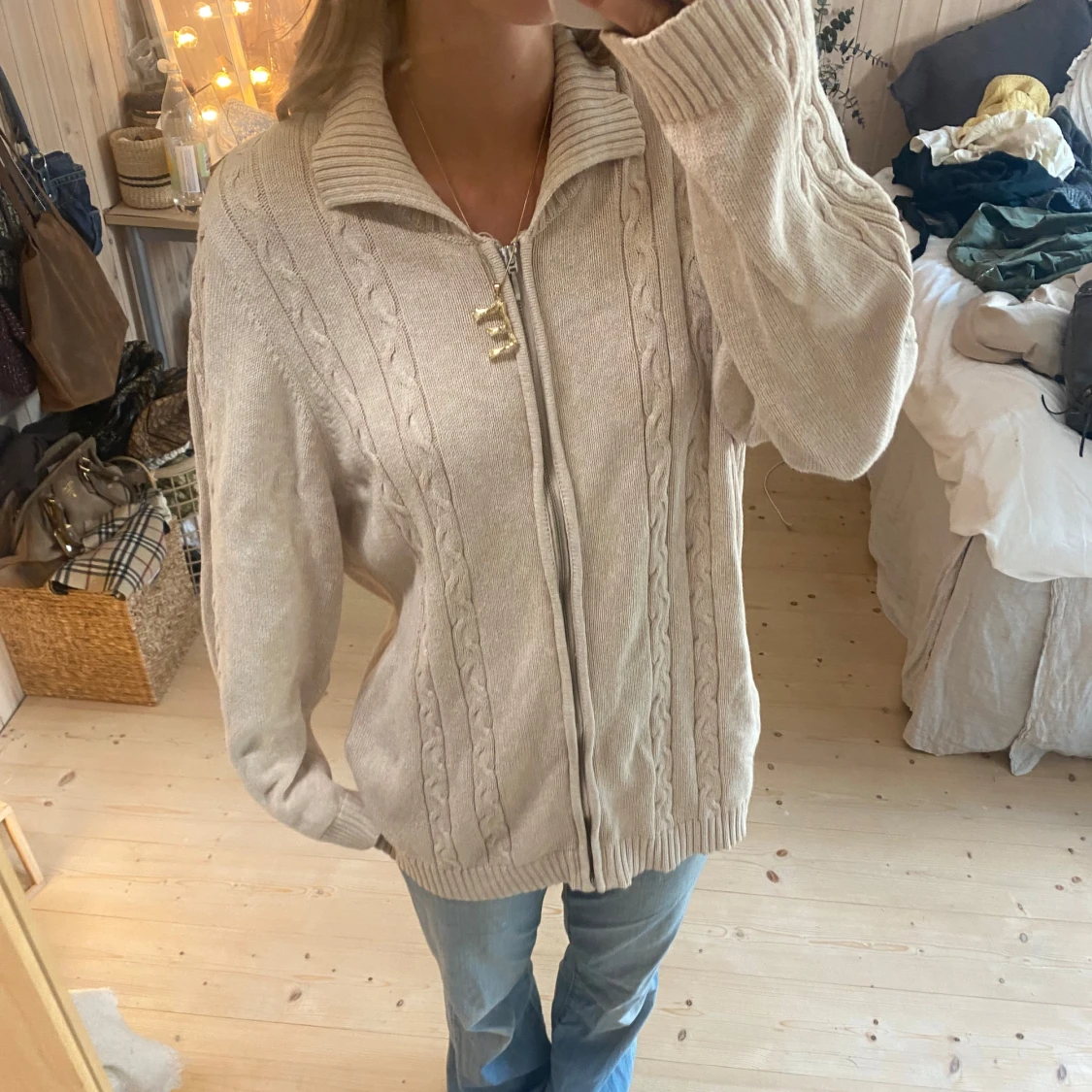 Gosig zip up hoddie - 1