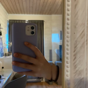 Lila mobilskal  - Lila mobilskal till iPhone 12 