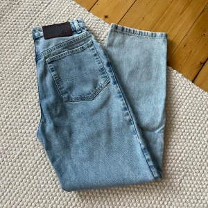 Jeans - Köpta på Asos, bra skick. Storlek W26