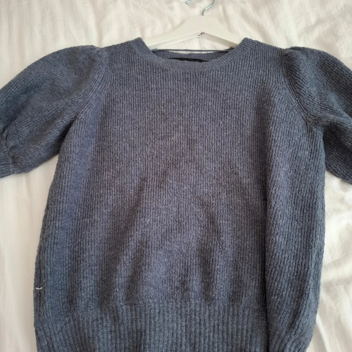 Grå stickad tröja från Vero Moda