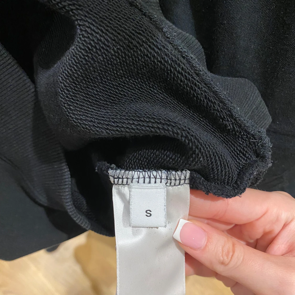 Svart sweatshirt med lejontryck från Givenchy - 3