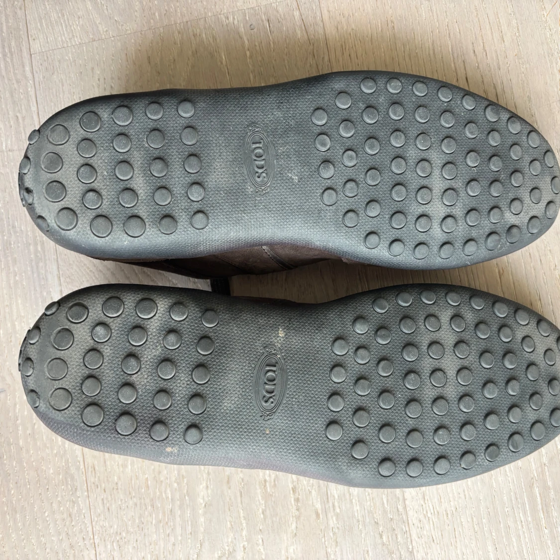 Bruna mockasneakers från Tod's - 4