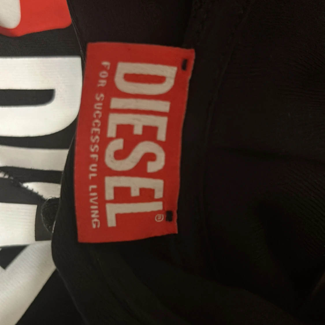 Svart hoodie från Diesel - 2