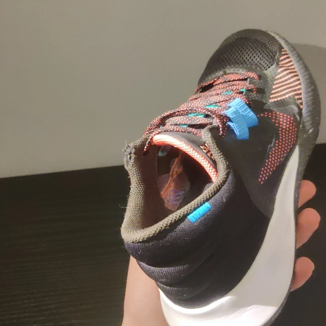 Kyrie flytrap V/5 basketskor stl 42.5 - 4