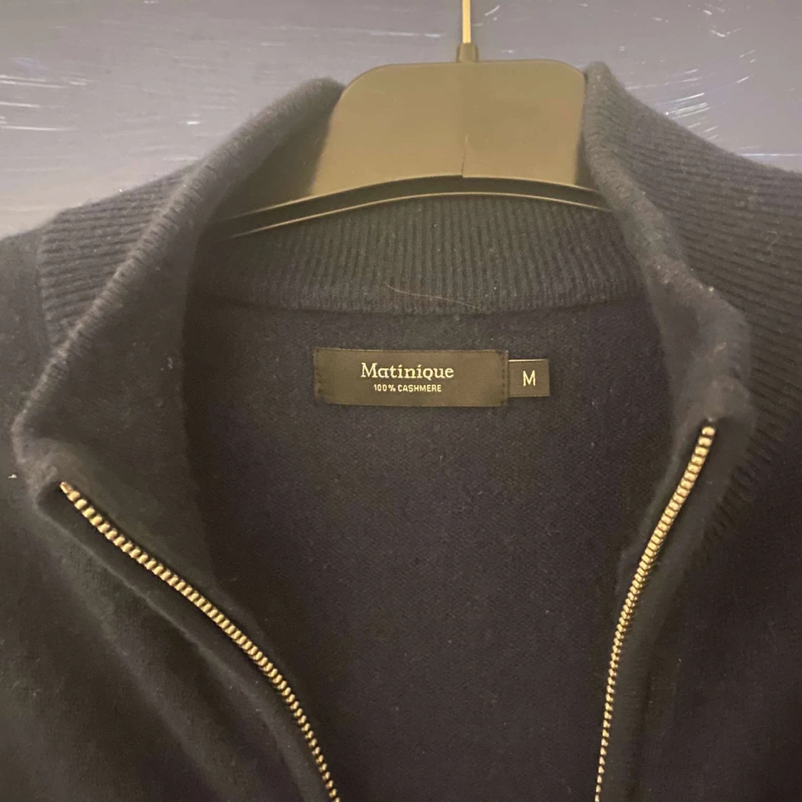 Mörkblå kashmirtröja från Matinique - 1