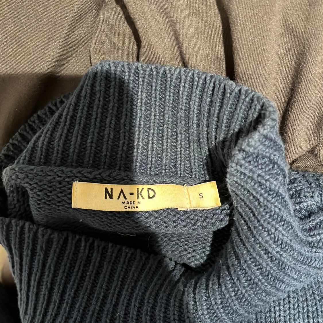 Blå stickad tröja från NA-KD - 1