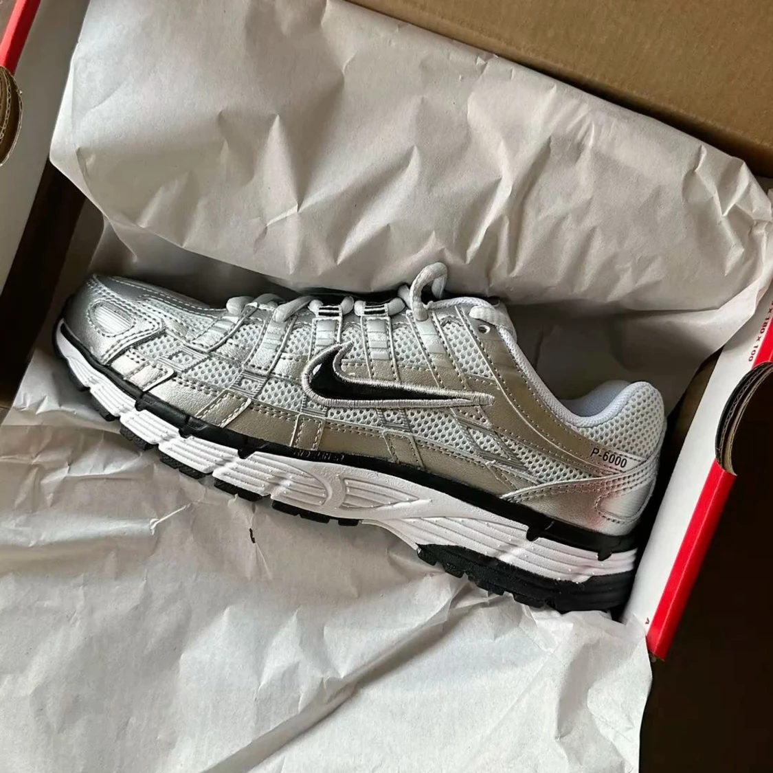 Nike P-6000 – Helt nya, oanvänd 