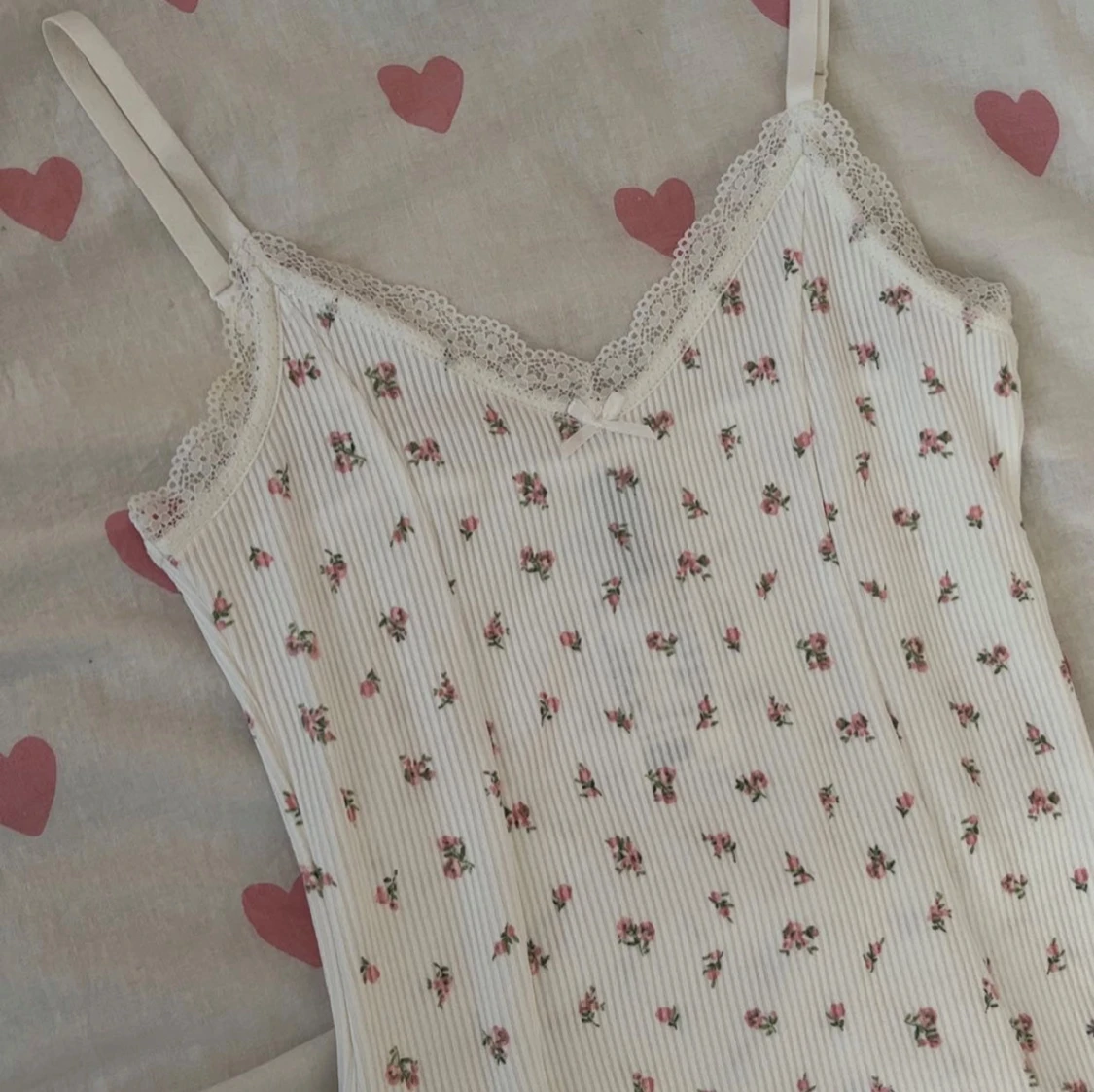 Vit blommig klänning - 2