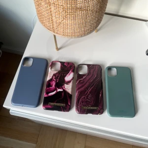 Mobilskal - Mobilskal ifrån Ideal Of Sweden, Holdit och Nudient. Passar IPhone 11 och XR. Alla för 100kr, en för 30kr💕