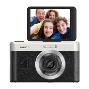 Digital kamera kodak pixpro c1 - Digitalkamera köpt från power, visade exempel på bilder jag har tagit. Man kan ta bort datumet i hörnet om man inte gillar det🥰skärmen är flippbar så man kan ta kort som vanligt och även se sig själv om man ska ta en selfie. Jätte enkel att använda rekommenderar om du är ny till kameror. Orginal boxen kommer med och alla papper och instruktioner ! säljer då jag planerar att köpa en ny ☺️