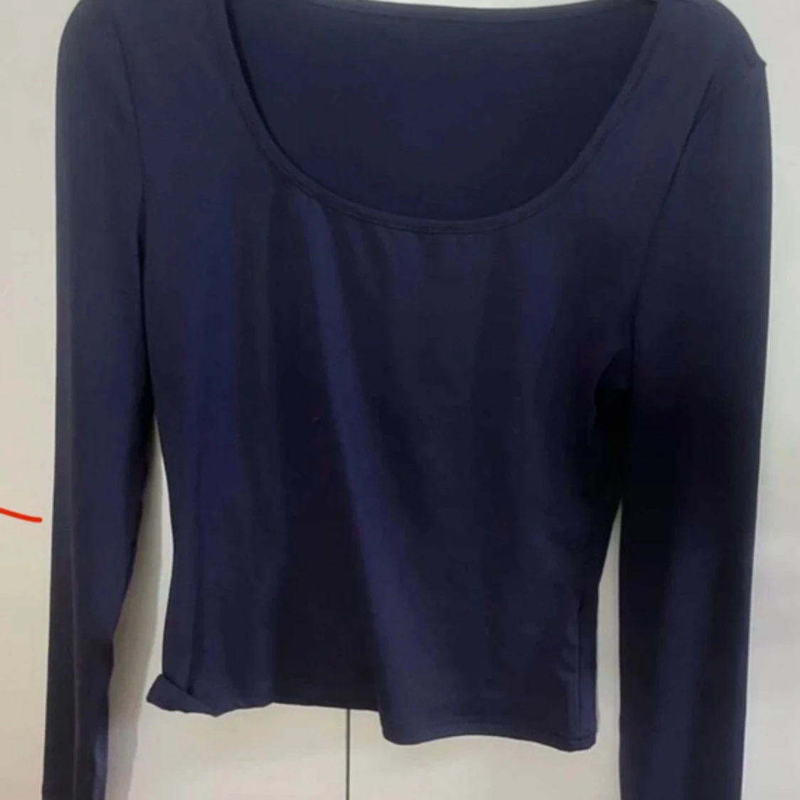 Blå urringad tröja - 2