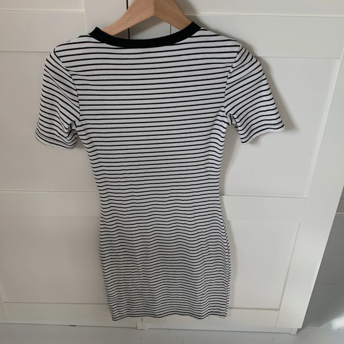 Randig kortklänning från H&M Divided - 1