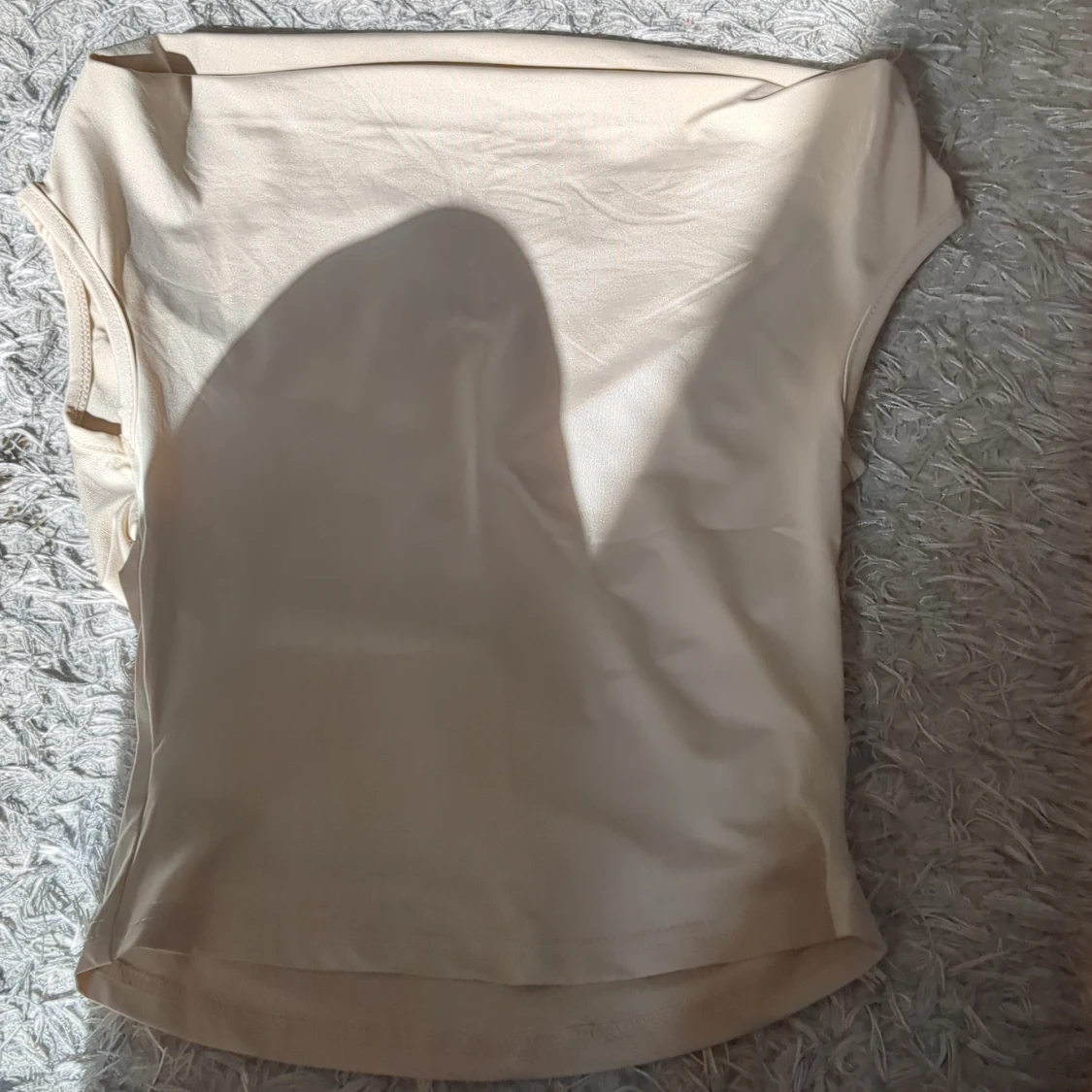 Beige off shoulder tröja - 4