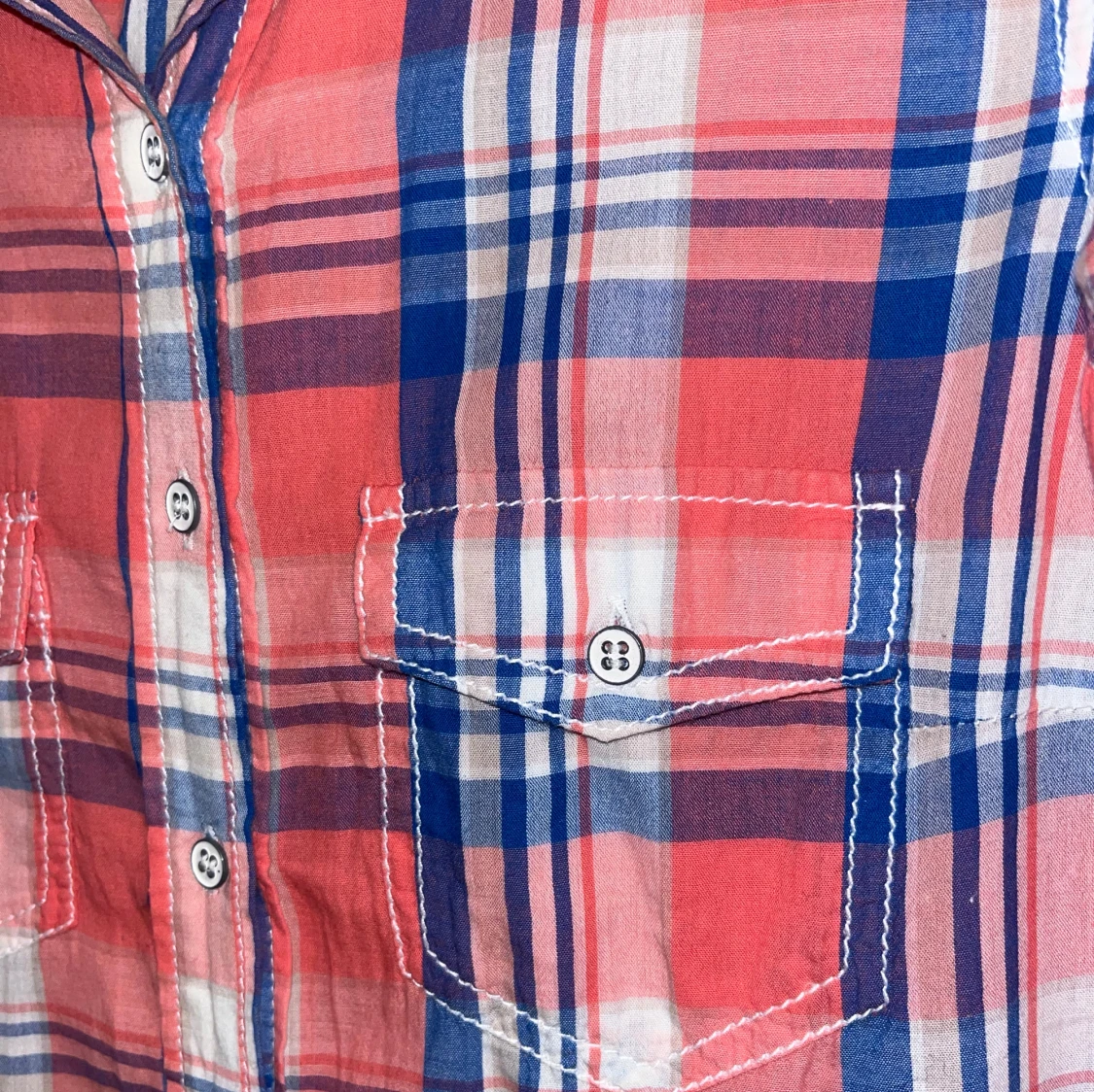 Multifärgad rutig skjorta - 1