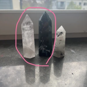 två kristalltorn - Två kristalltorn