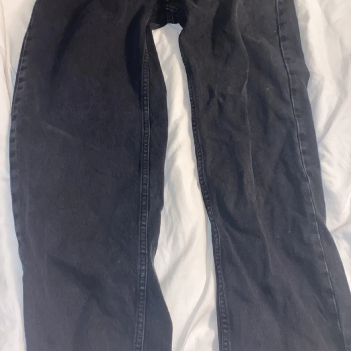 Svarta raka jeans - 1