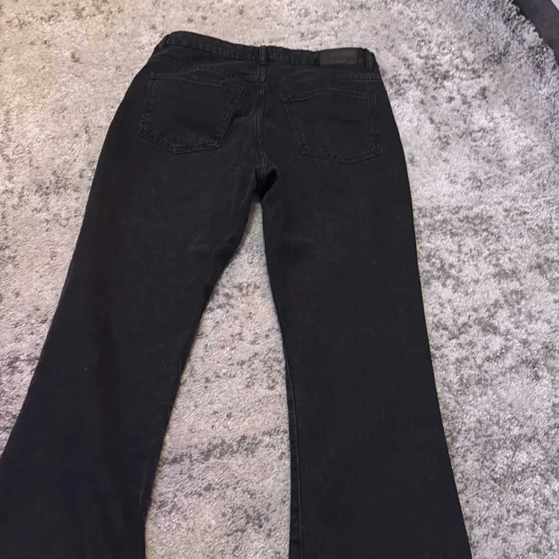 Svarta jeansbyxor från 157, storlek M  - 1