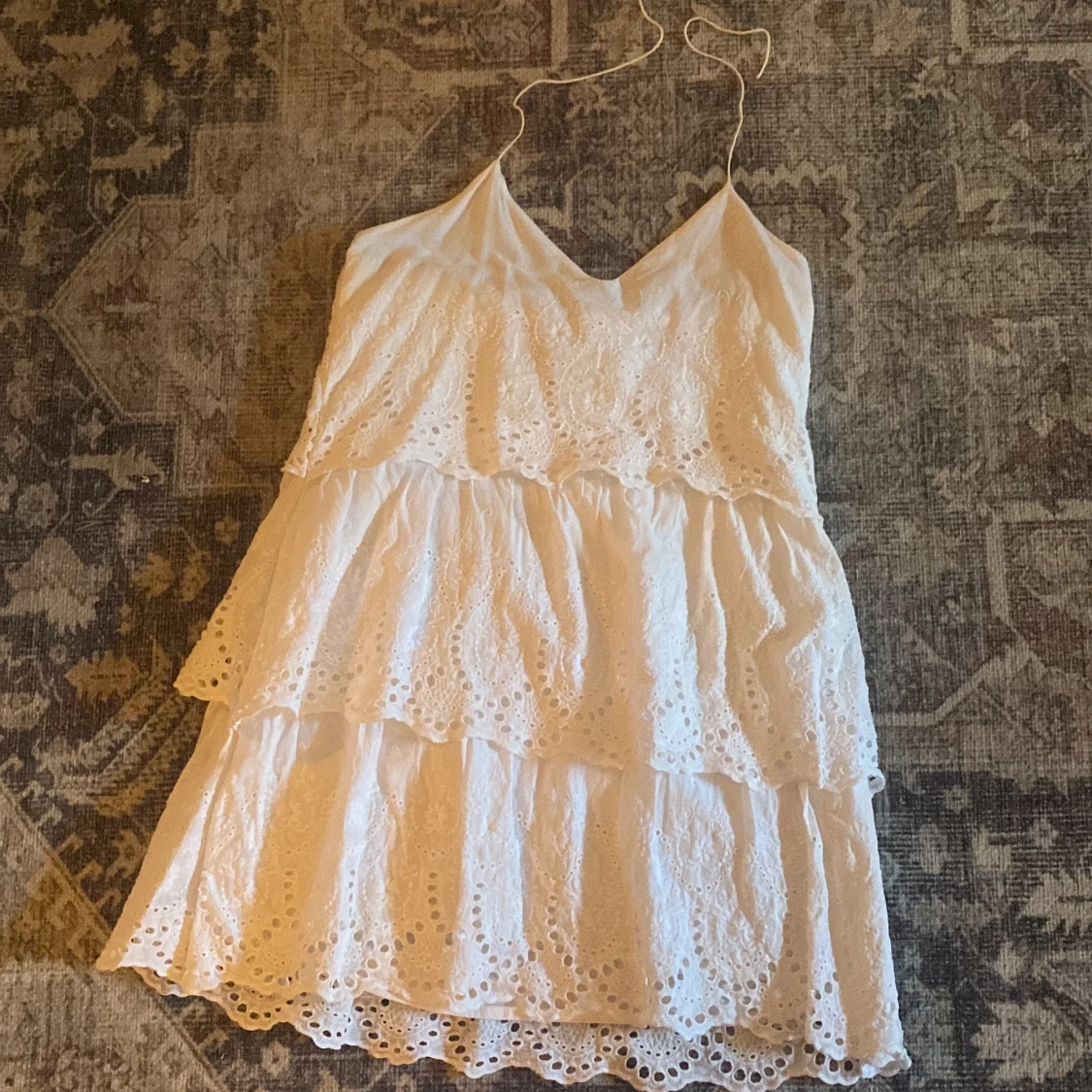 Vit sommarklänning från Dry Lake