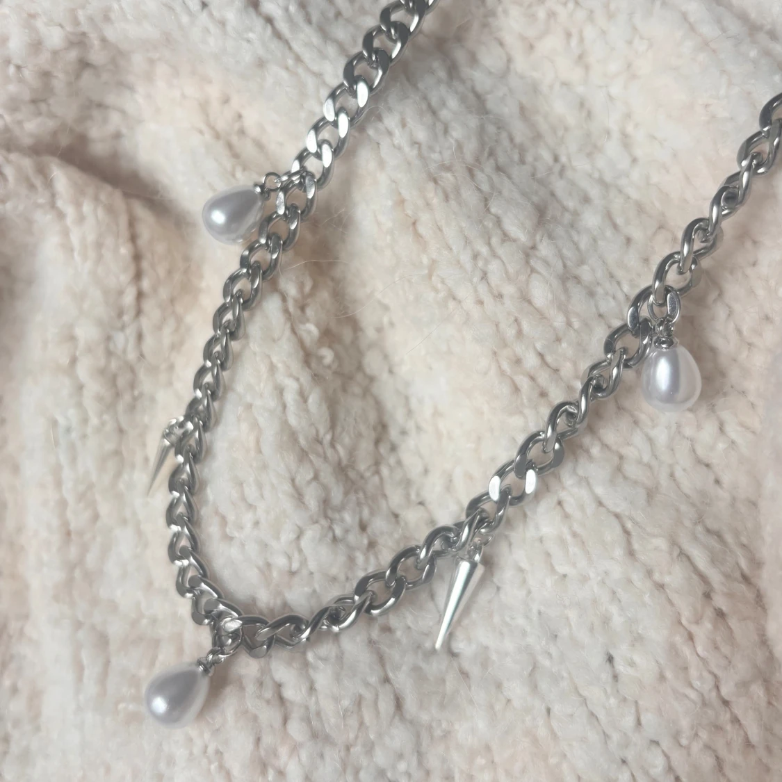 SPIKY PEARL HALSBAND - 3