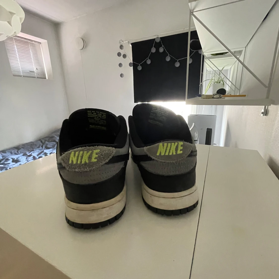 Nike Dunk sneakers i svart och grå - 1