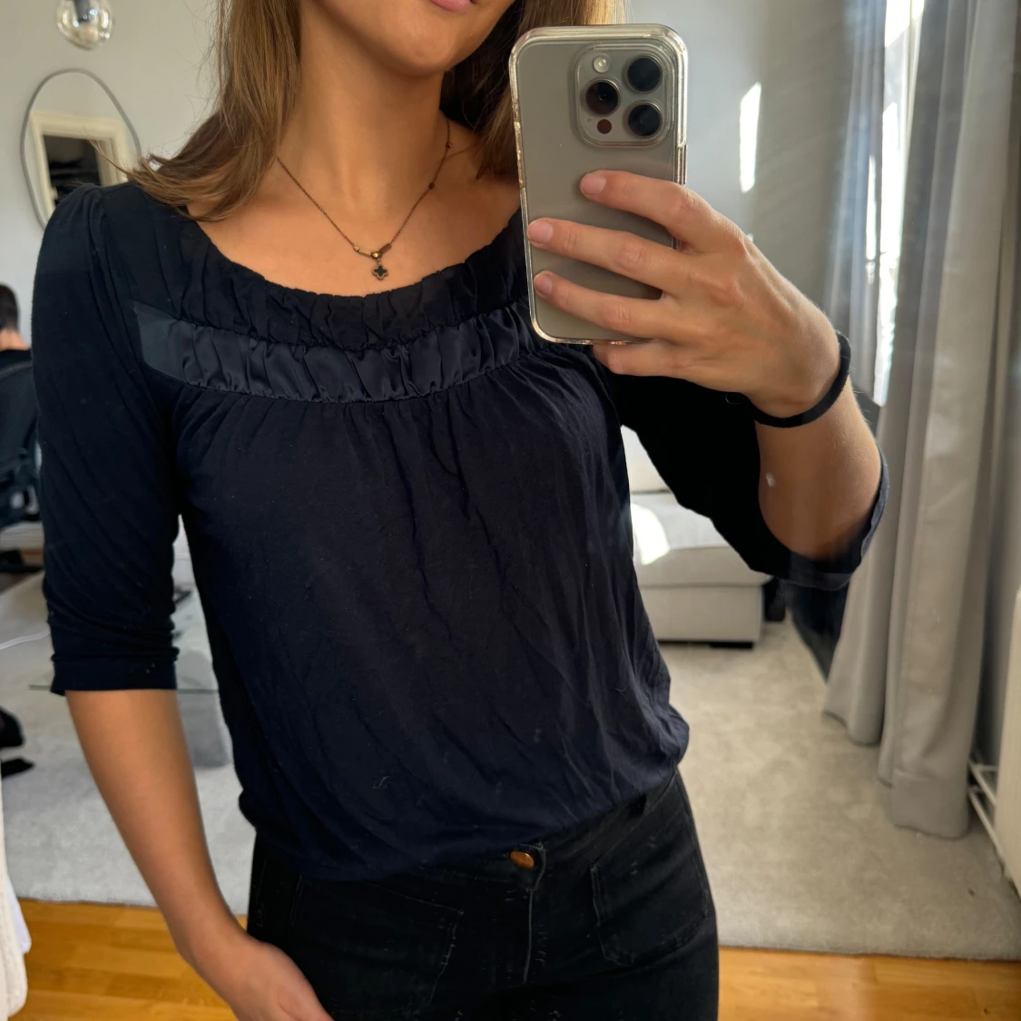 Tröja med detaljer - 90