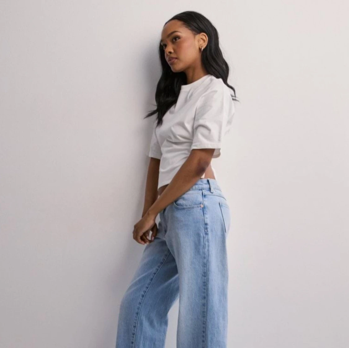 Open black tie tee - 90