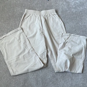 Högmidjade Linnebyxor  - Högmidjade Linnebyxor☀️