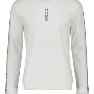 Hugo Boss Doby213 Vit - Skick 8,5/10 använd 2-3 gånger. Vanlig passform.