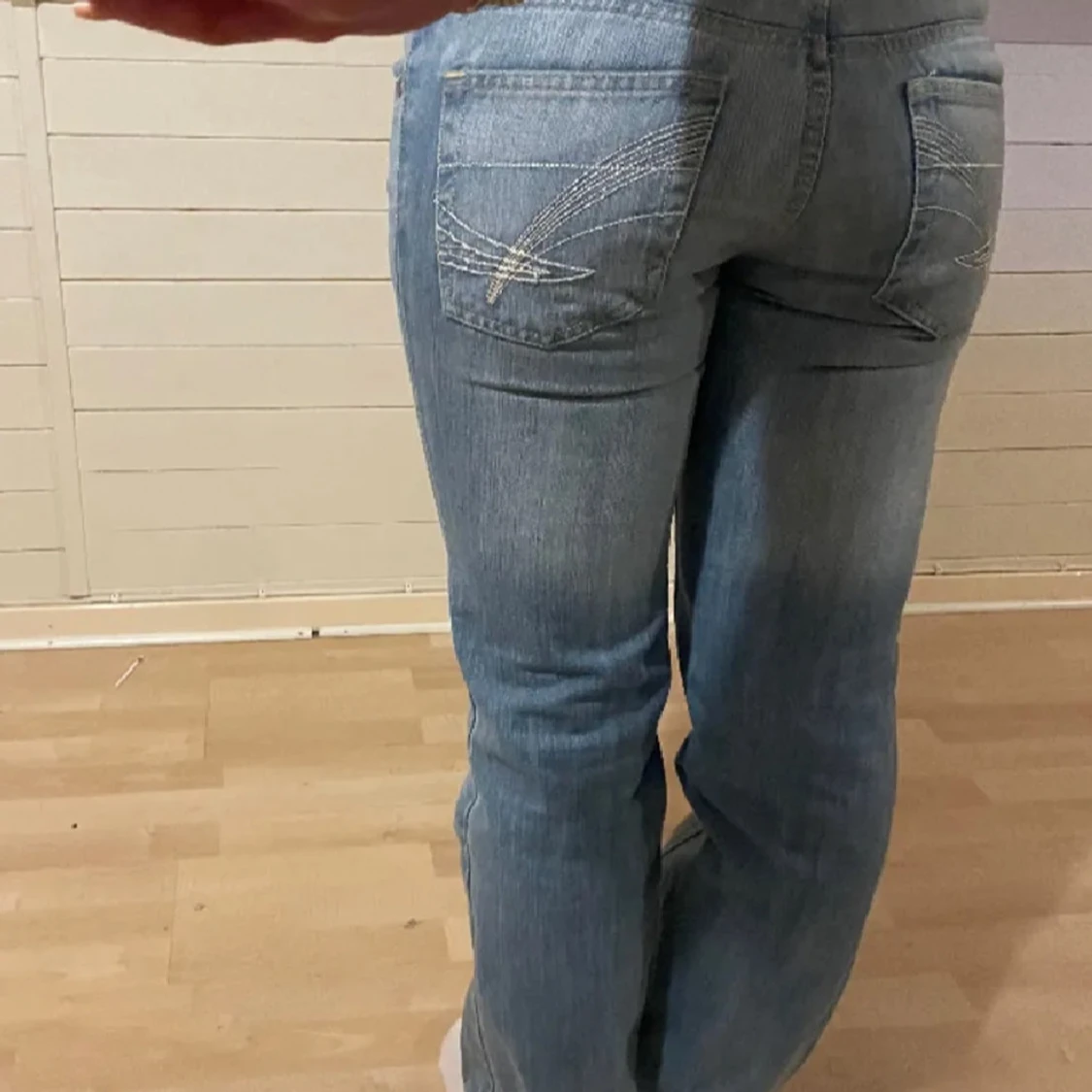 Blå bootcut jeans - 90