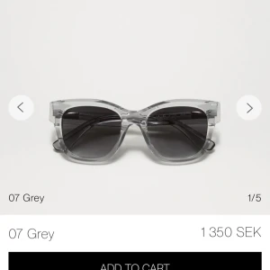 Grå solglasögon från Chimi - Snygga grå solglasögon från Chimi! Helt oanvända endast testade. Skriv om ni vill ha fler bilder eller undrar över något.